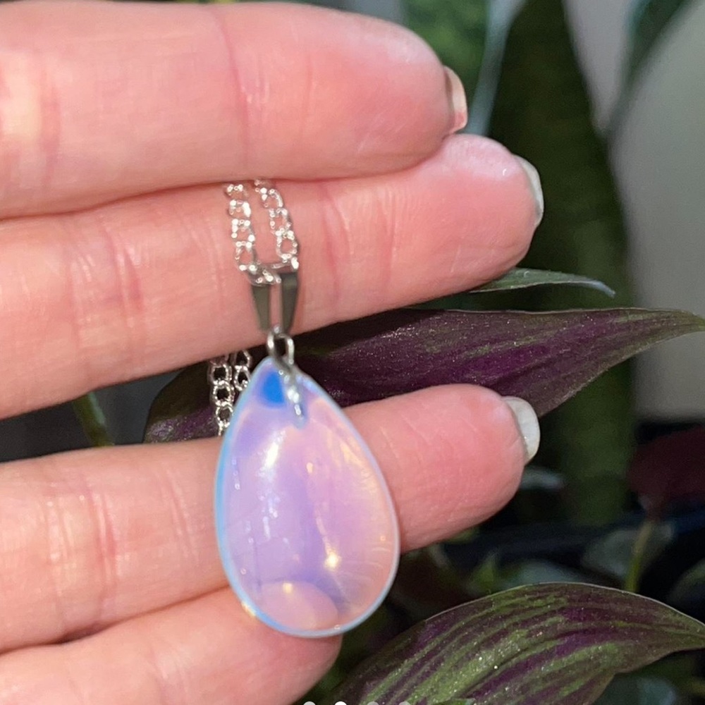 Teardrop opalite necklace